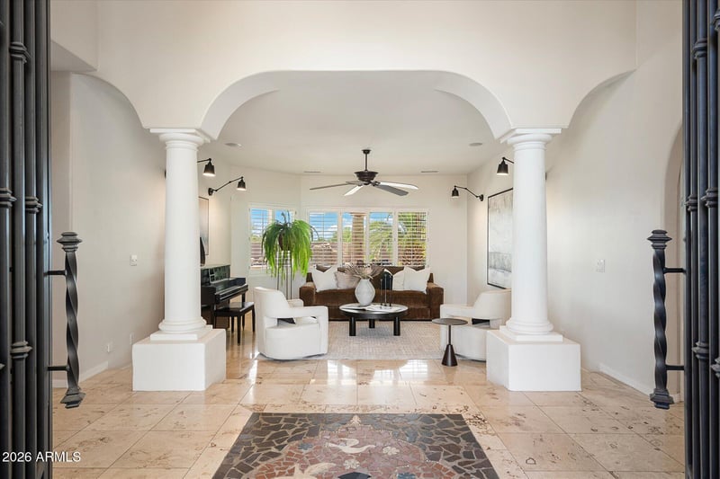 9015 E Hackamore Dr, Scottsdale, AZ 85255