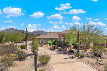 9015 E Hackamore Dr, Scottsdale, AZ 85255