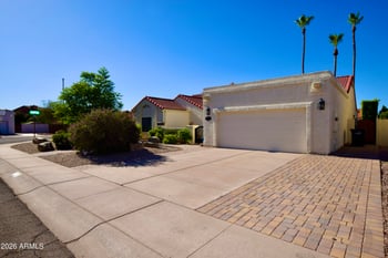 9015 Windrose Dr, Scottsdale, AZ 85260