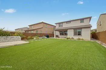 9015 Oregon Ave, Glendale, AZ 85305