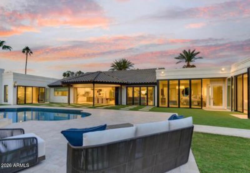 9016 N 60th St, Paradise Valley, AZ 85253