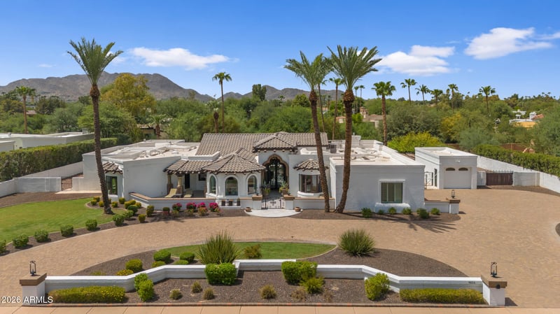 9016 N 60th St, Paradise Valley, AZ 85253