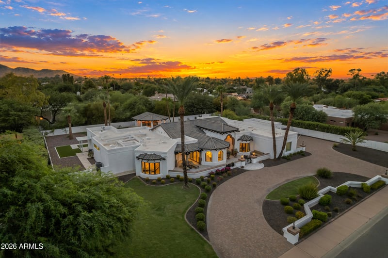 9016 N 60th St, Paradise Valley, AZ 85253