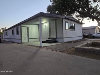 9017 Butternut Ave, Mesa, AZ 85208