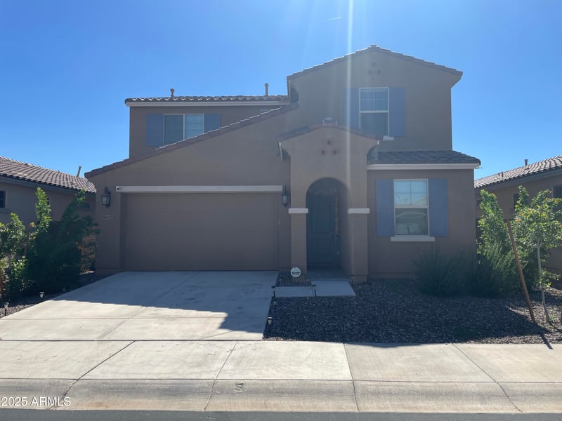 9017 Georgia Ave, Glendale, AZ 85305