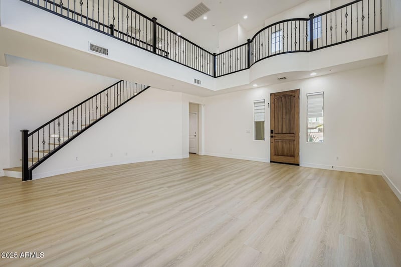 9017 Pinnacle Vista Dr, Peoria, AZ 85383