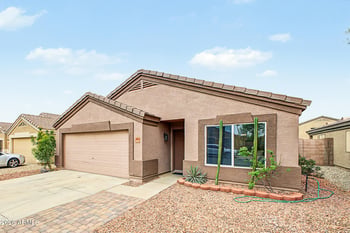 9017 W Avalon Dr, Phoenix, AZ 85037