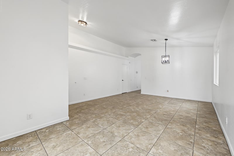 9017 W Avalon Dr, Phoenix, AZ 85037