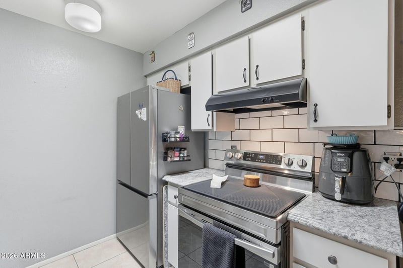 9017 Elm St #6, Phoenix, AZ 85037