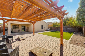 9018 W Globe Ave, Tolleson, AZ 85353