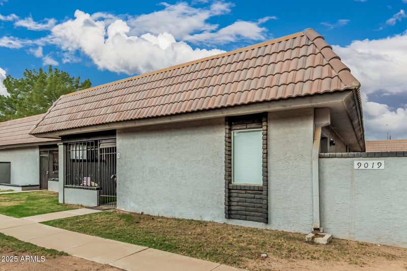 9019 Elm St #5, Phoenix, AZ 85037