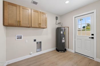 902 10th Pl, Mesa, AZ 85203