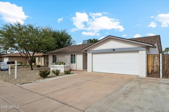 902 Barrow Dr, Chandler, AZ 85225