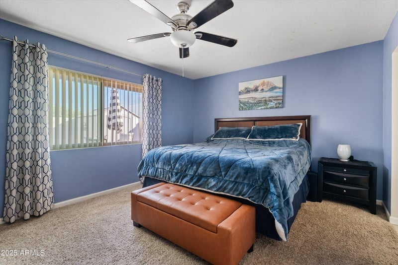 902 Ross Ave, Phoenix, AZ 85027
