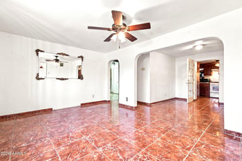 902 S 30th Dr, Phoenix, AZ 85009