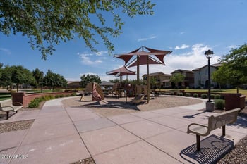 902 Annie Ln, Gilbert, AZ 85296