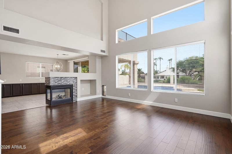 902 W Azalea Pl, Chandler, AZ 85248