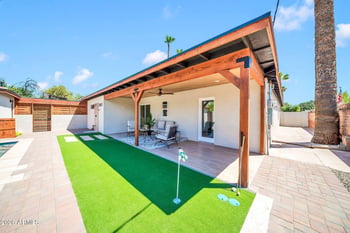 902 W Catalina Dr, Phoenix, AZ 85013
