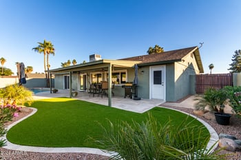 902 Curry St, Chandler, AZ 85225