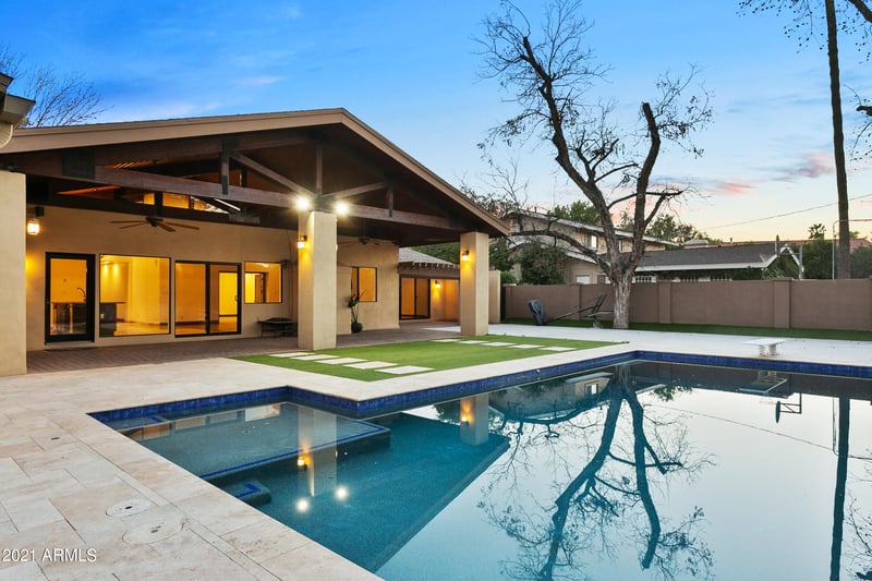 902 W El Camino Dr, Phoenix, AZ 85021