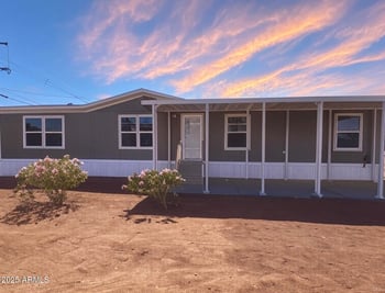 902 Warner Dr, Apache Junction, AZ 85120