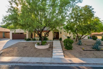 9020 N 33rd Way, Phoenix, AZ 85028