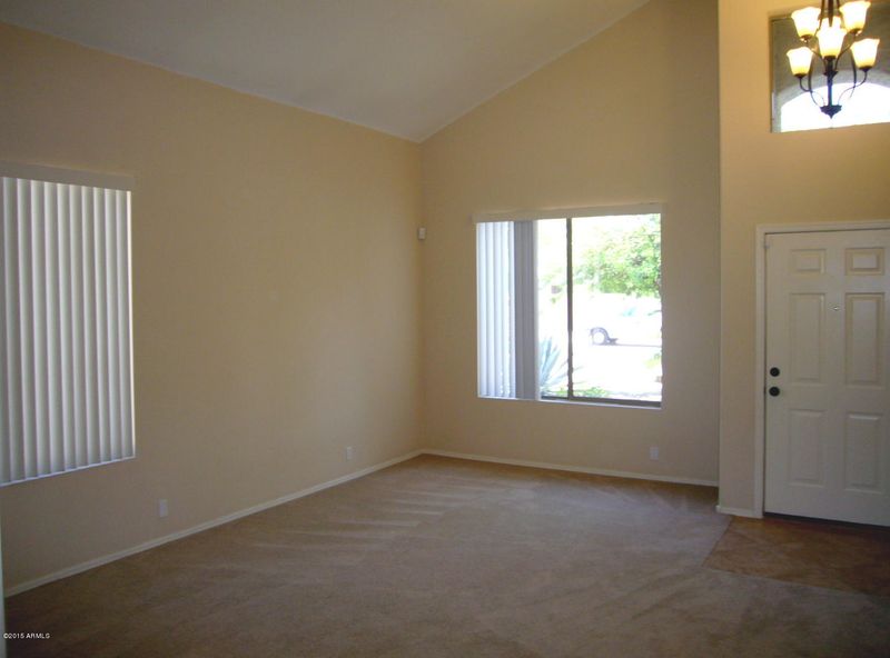 9020 W Deanna Dr, Peoria, AZ 85382