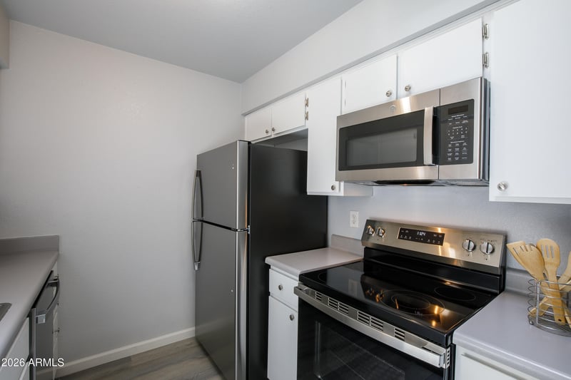 9020 W Highland Ave #115, Phoenix, AZ 85037