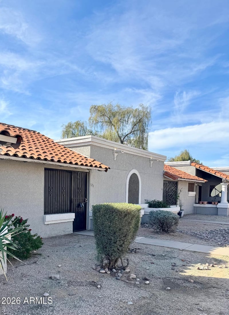 9020 Highland Ave #122, Phoenix, AZ 85037