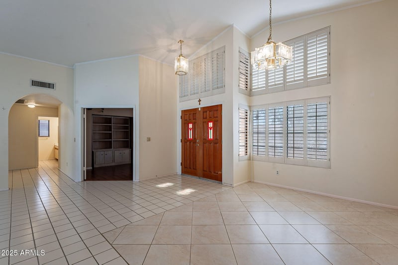 9021 Drea Ln, Tempe, AZ 85284