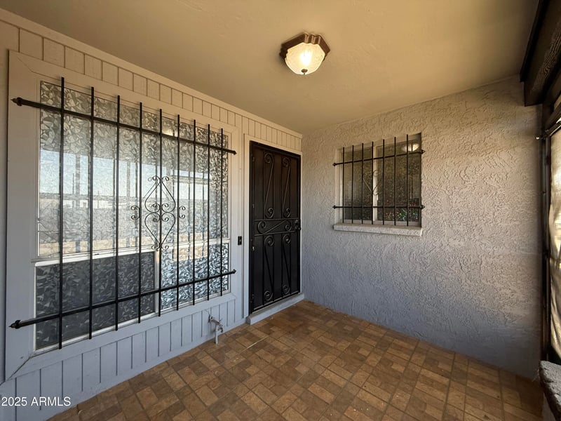 9021 Elm St #1, Phoenix, AZ 85037