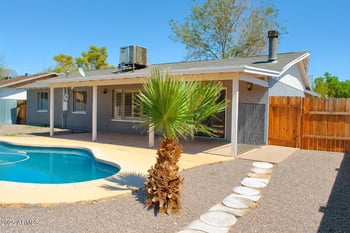 9022 18th Dr, Phoenix, AZ 85021