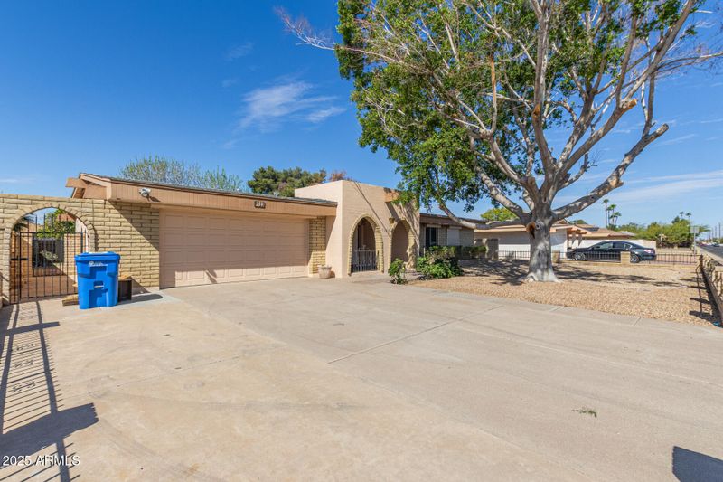 9022 N 39th Ave, Phoenix, AZ 85051