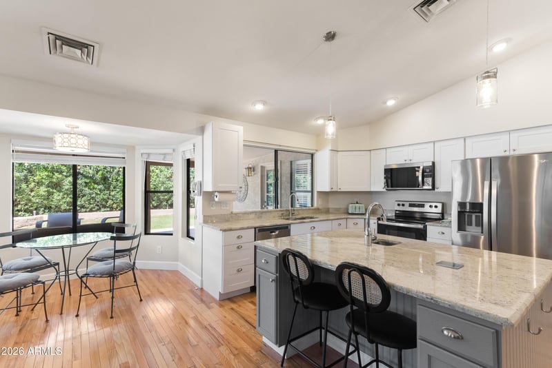 9022 Ash Ave, Tempe, AZ 85284