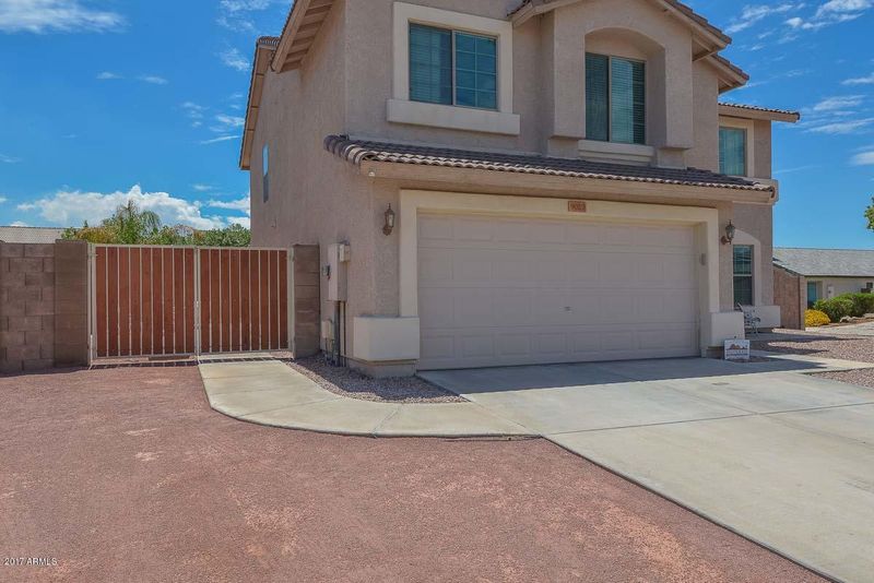 9023 W Charleston Ave, Peoria, AZ 85382