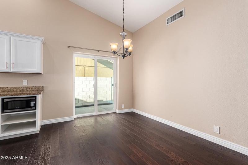 9024 Granada Rd, Phoenix, AZ 85037