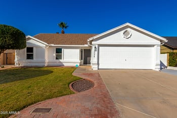 9024 Granada Rd, Phoenix, AZ 85037