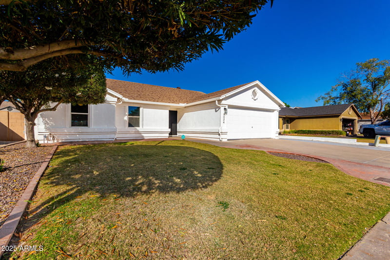 9024 Granada Rd, Phoenix, AZ 85037