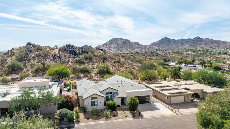 9024 28th St, Phoenix, AZ 85028