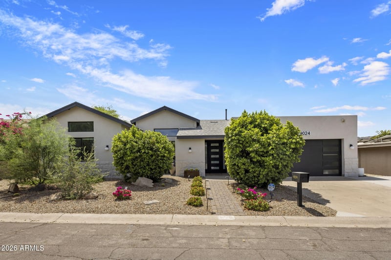 9024 N 28th St, Phoenix, AZ 85028