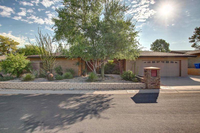 9025 N 28th St, Phoenix, AZ 85028