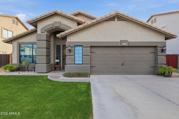 9025 Runion Dr, Peoria, AZ 85382