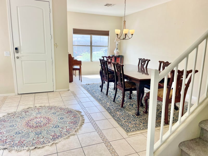 9025 6th St, Phoenix, AZ 85042