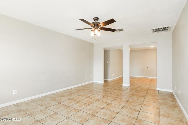 9025 W Mackenzie Dr, Phoenix, AZ 85037