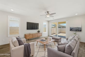9025 W San Miguel Ave, Glendale, AZ 85305
