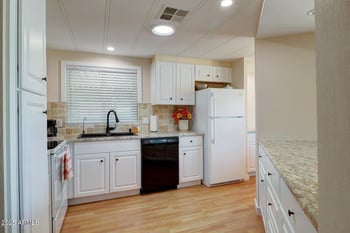 9026 Citrus Ln, Sun Lakes, AZ 85248