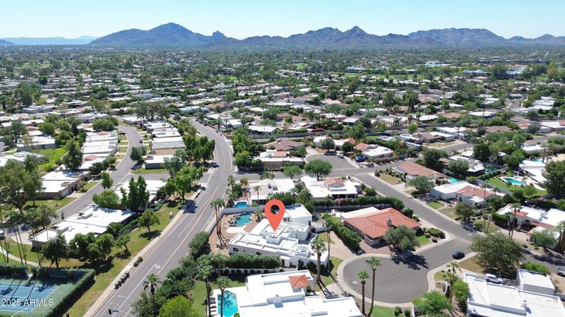 9027 82nd St, Scottsdale, AZ 85258