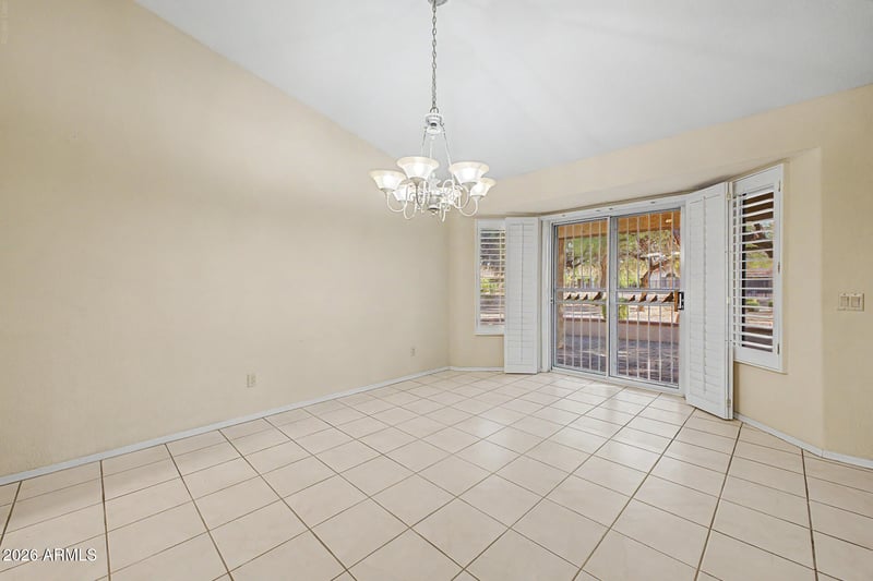 9027 E Coopers Hawk Dr, Sun Lakes, AZ 85248