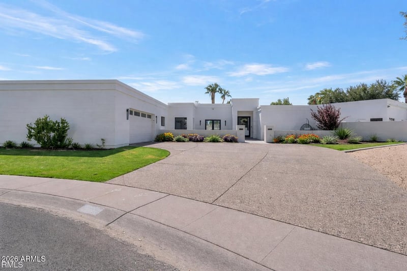9027 82nd St, Scottsdale, AZ 85258