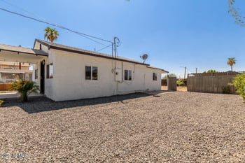 9028 10th St, Phoenix, AZ 85020
